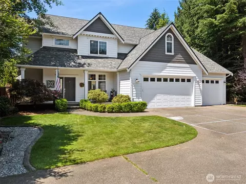 8813 119th Street Ct E, Puyallup, WA 98373
