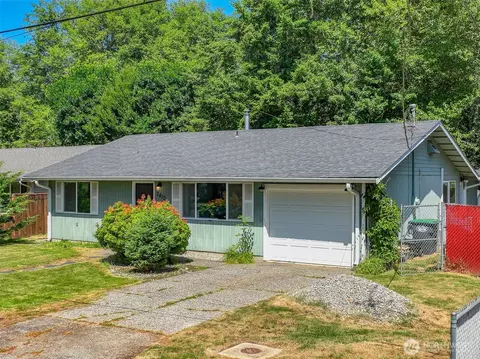 2410 Westlake Dr SE, Lacey, WA 98503