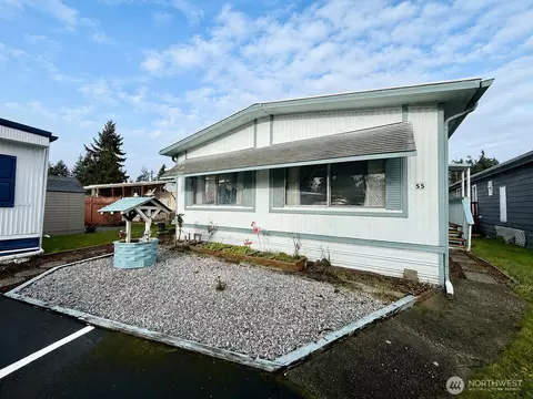 11622 Silver Lake Rd #55, Everett, WA 98208