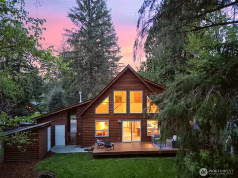 23933 SE 238th St, Maple Valley, WA 98038