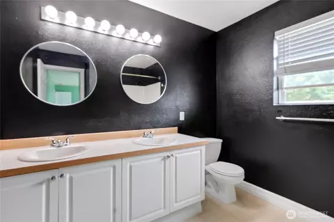 Bath - 4014 219th St E, Spanaway, WA 98387 photo 2 of 3