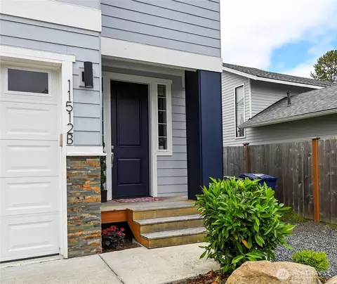 11512 3rd Pl W #B, Everett, WA 98204 photo 2