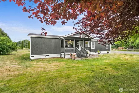 323 Twin Oaks Rd, Chehalis, WA 98532