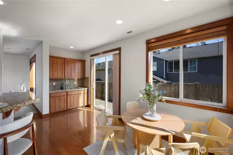 Dining - 3130 171st Pl SE, Bothell, WA 98012 photo 4 of 5