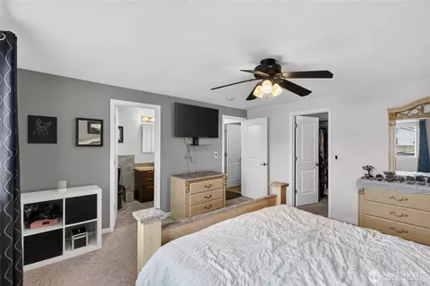 Bedroom - 1217 Boatman Ave NW, Orting, WA 98360 photo 2 of 4
