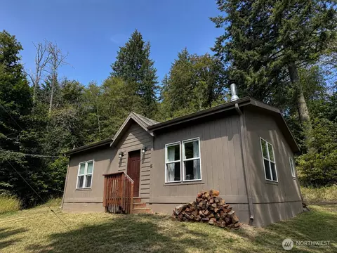380 Williams Creek Rd, Oakville, WA 98568