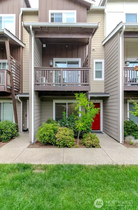 17417 118th Ave Ct E #F, Puyallup, WA 98374