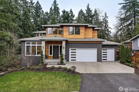 11821 SE 84th St, Newcastle, WA 98056