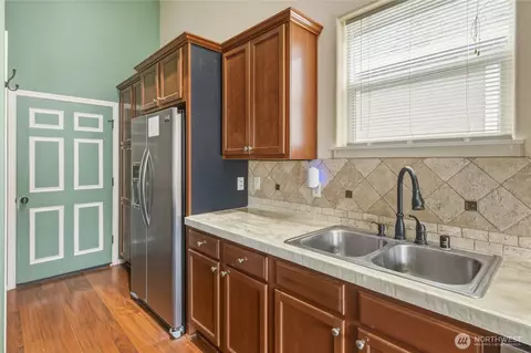 90 Glen Gate Loop, Cathlamet, WA 98612 photo 13
