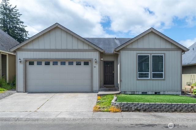 90 Glen Gate Loop, Cathlamet, WA 98612