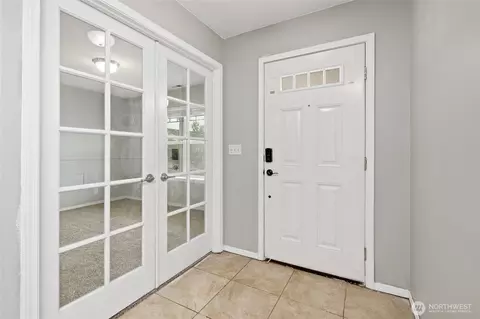 Entry Way - 908 Daffodil Ave NE, Orting, WA 98360 photo 1 of 1