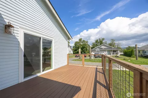 533 Second St, Sumas, WA 98295 photo 31