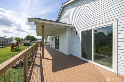 533 Second St, Sumas, WA 98295 photo 32