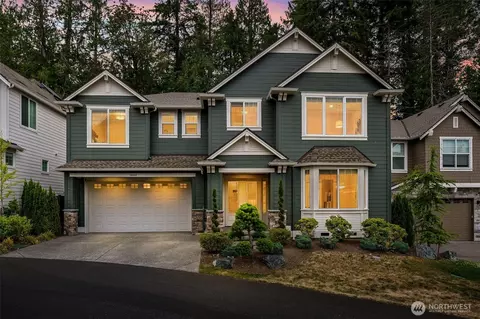24480 NE 19th Pl, Sammamish, WA 98074