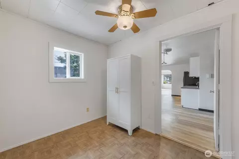 Other - 1447 9th Ave, Longview, WA 98632 photo 3 of 11