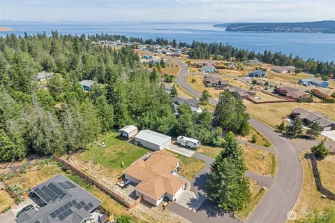 View/Area - 451 Rhododendron Dr, Sequim, WA 98382 photo 2 of 2