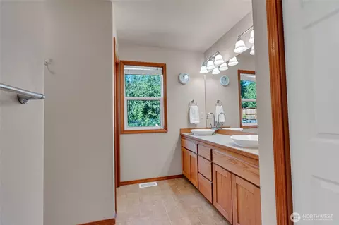 Bath - 451 Rhododendron Dr, Sequim, WA 98382 photo 1 of 2