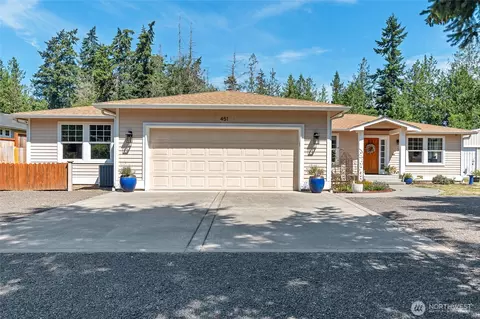 451 Rhododendron Dr, Sequim, WA 98382