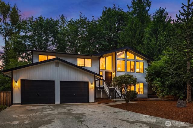 18311 NE 105th Ct, Redmond, WA 98052
