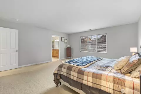 Bedroom - 2928 182nd Pl SE, Bothell, WA 98012 photo 1 of 5