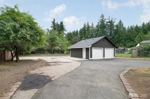 Exterior - 4720 224th St SE, Bothell, WA 98021 photo 1 of 9