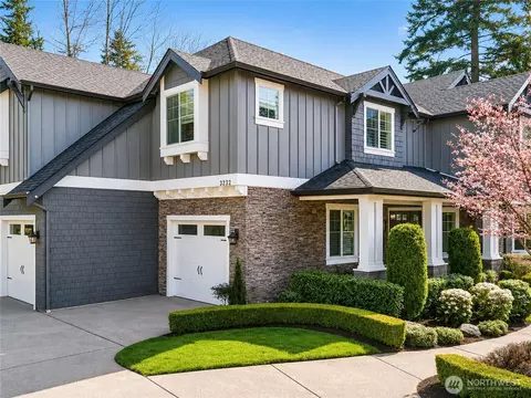 3232 112th Ave SE, Bellevue, WA 98004