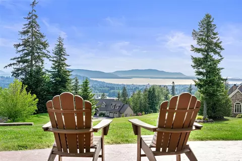 1880 Vineyard Pl, Bellingham, WA 98226