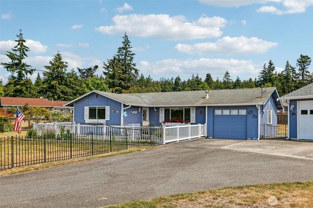 895 Prairie View Ave, Coupeville, WA 98239