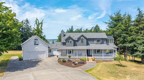 1646 Wind Dancer Pl, Coupeville, WA 98239