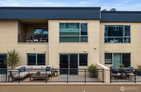 321 10th Ave S #610, Seattle, WA 98104