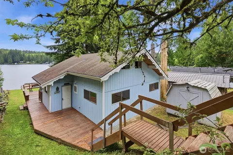 2020 S Lake Roesiger Rd, Snohomish, WA 98290