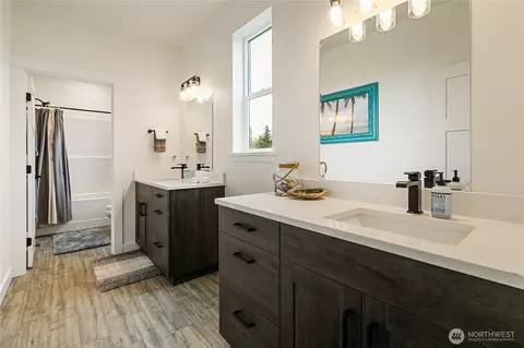 Bath - 7856 Ham Rd, Custer, WA 98240 photo 3 of 4