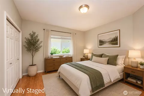 Bedroom - 400 Blakely Blvd, Sequim, WA 98382 photo 2 of 3