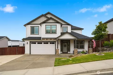 618 E Tanoak Ave, La Center, WA 98629