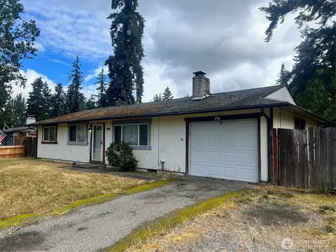 19413 Crescent Dr E, Spanaway, WA 98387 photo 2