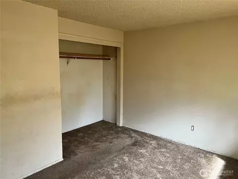 19413 Crescent Dr E, Spanaway, WA 98387 photo 8