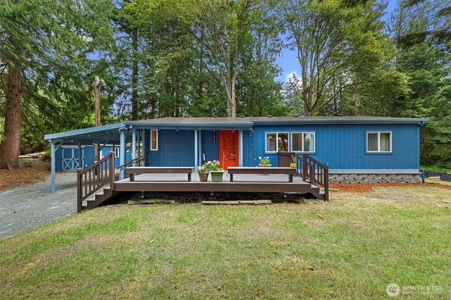 1828 Lake Dr, Camano Island, WA 98282