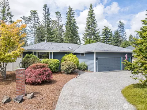 179 San Juan Dr, Sequim, WA 98382