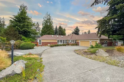 132 Madigan Rd, Sequim, WA 98382