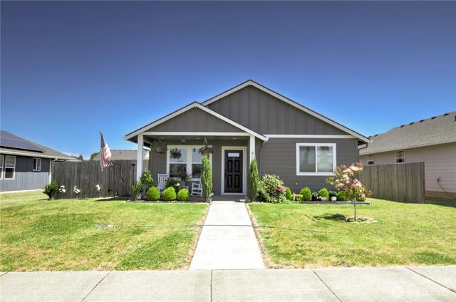 410 Herren Ave, Winlock, WA 98596