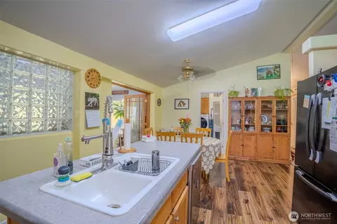 Kitchen - 561 Cedar Hill Rd, Eastsound, WA 98245 photo 2 of 3