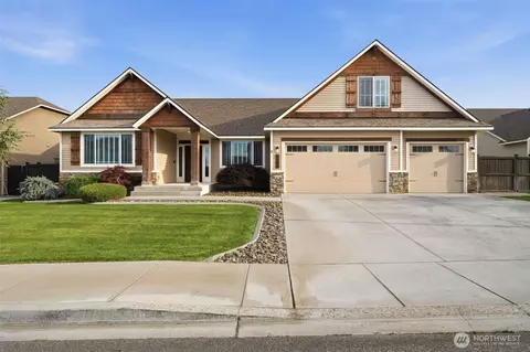 4206 Palmyra Dr, Pasco, WA 99301