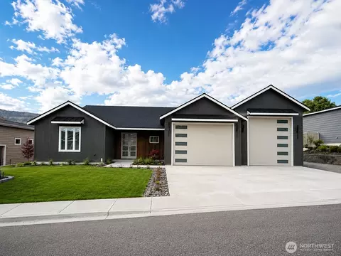 15005 Allison Pl, Entiat, WA 98822