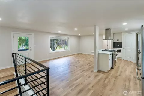 Living - 607 244th St SW, Bothell, WA 98021 photo 3 of 3