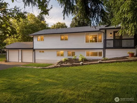 607 244th St SW, Bothell, WA 98021