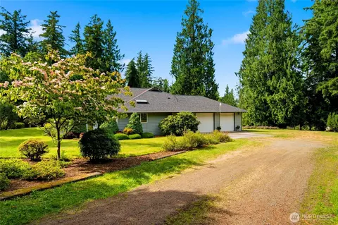 Exterior - 18108 SE 440th St, Enumclaw, WA 98022 photo 7 of 12