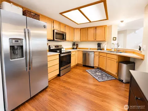 6031 Gresham Ln SE, Lacey, WA 98513 photo 5