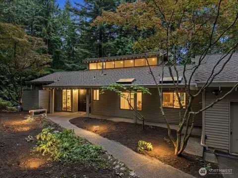 3518 129th Ave NE, Bellevue, WA 98005