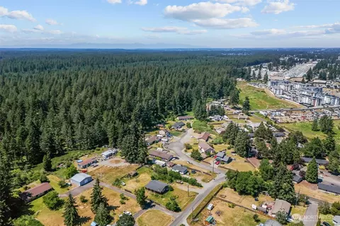 View/Area - 20106 2nd Ave E, Spanaway, WA 98387 photo 5 of 14
