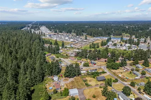 View/Area - 20106 2nd Ave E, Spanaway, WA 98387 photo 7 of 14